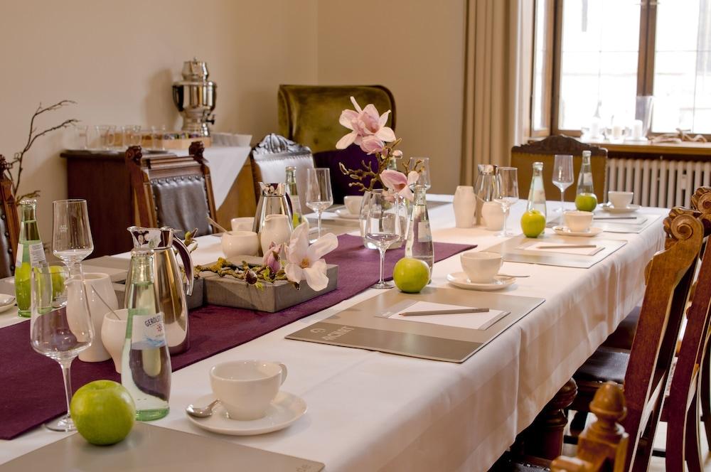 Herzogshof - Boutique-Hotel Am Dom Регенсбург Екстер'єр фото
