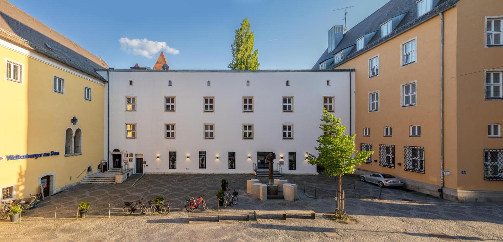Herzogshof - Boutique-Hotel Am Dom Регенсбург Екстер'єр фото